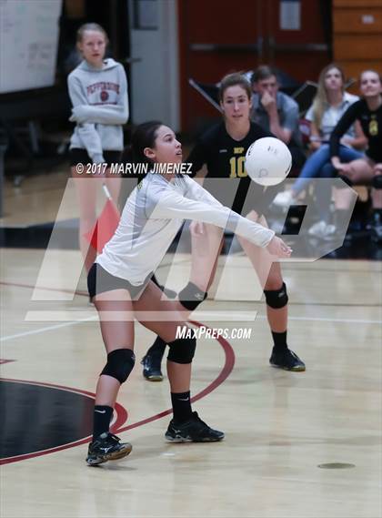 Thumbnail 1 in Oaks Christian vs. Newbury Park photogallery.