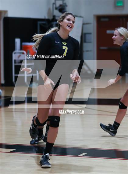 Thumbnail 3 in Oaks Christian vs. Newbury Park photogallery.