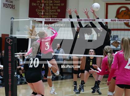 Thumbnail 3 in Oaks Christian vs. Newbury Park photogallery.