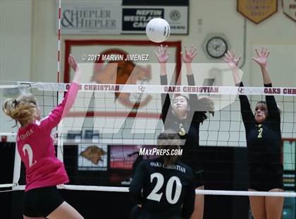 Thumbnail 2 in Oaks Christian vs. Newbury Park photogallery.