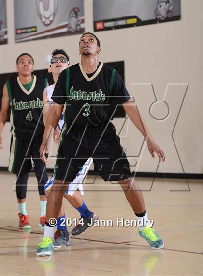 Thumbnail 2 in Lakeside vs. Brawley (MaxPreps Holiday Classic) photogallery.
