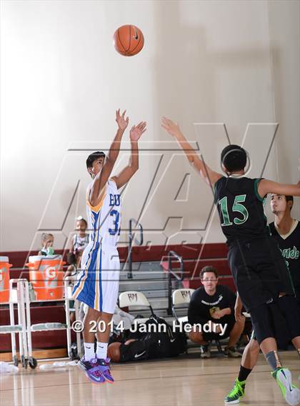 Thumbnail 3 in Lakeside vs. Brawley (MaxPreps Holiday Classic) photogallery.