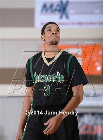 Thumbnail 3 in Lakeside vs. Brawley (MaxPreps Holiday Classic) photogallery.