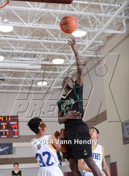 Thumbnail 2 in Lakeside vs. Brawley (MaxPreps Holiday Classic) photogallery.