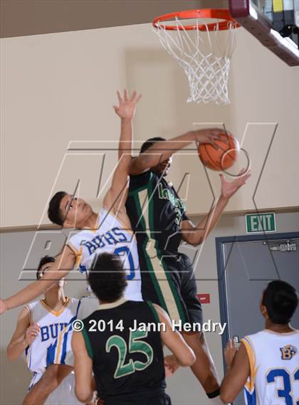 Thumbnail 3 in Lakeside vs. Brawley (MaxPreps Holiday Classic) photogallery.