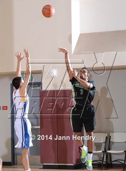 Thumbnail 3 in Lakeside vs. Brawley (MaxPreps Holiday Classic) photogallery.