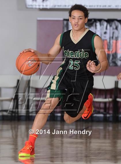 Thumbnail 3 in Lakeside vs. Brawley (MaxPreps Holiday Classic) photogallery.