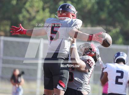 Thumbnail 3 in Centennial vs. Sierra Canyon (Honor Bowl) photogallery.