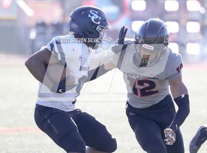 Thumbnail 3 in Centennial vs. Sierra Canyon (Honor Bowl) photogallery.
