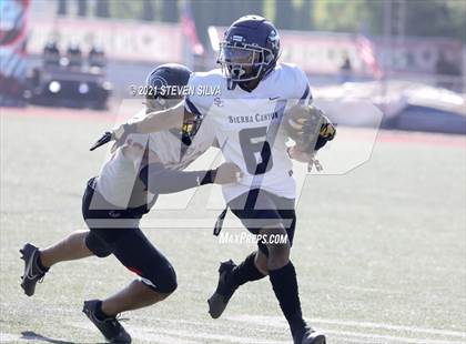 Thumbnail 2 in Centennial vs. Sierra Canyon (Honor Bowl) photogallery.