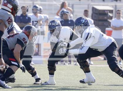 Thumbnail 3 in Centennial vs. Sierra Canyon (Honor Bowl) photogallery.