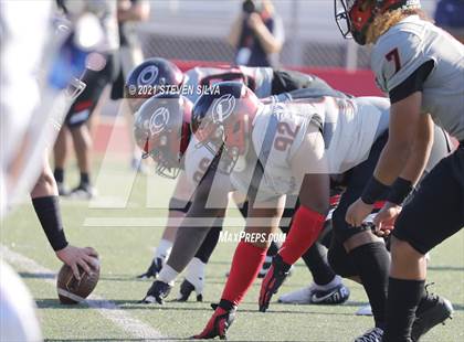Thumbnail 2 in Centennial vs. Sierra Canyon (Honor Bowl) photogallery.