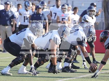 Thumbnail 3 in Centennial vs. Sierra Canyon (Honor Bowl) photogallery.