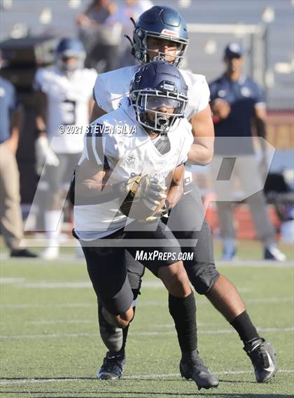 Thumbnail 1 in Centennial vs. Sierra Canyon (Honor Bowl) photogallery.