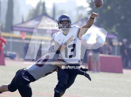 Thumbnail 2 in Centennial vs. Sierra Canyon (Honor Bowl) photogallery.