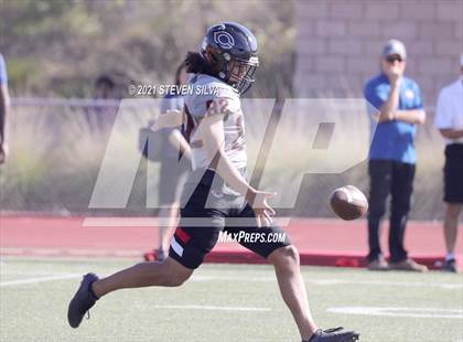Thumbnail 2 in Centennial vs. Sierra Canyon (Honor Bowl) photogallery.
