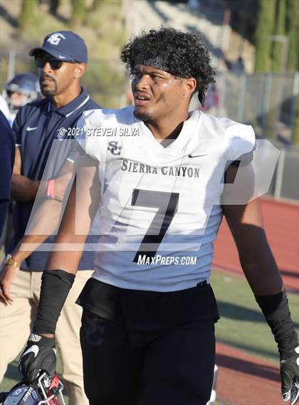 Thumbnail 2 in Centennial vs. Sierra Canyon (Honor Bowl) photogallery.