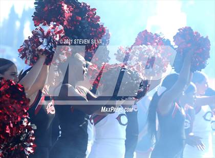 Thumbnail 3 in Centennial vs. Sierra Canyon (Honor Bowl) photogallery.