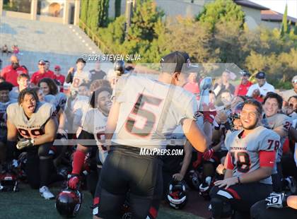 Thumbnail 2 in Centennial vs. Sierra Canyon (Honor Bowl) photogallery.