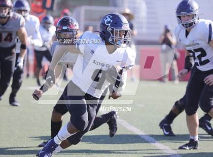 Thumbnail 3 in Centennial vs. Sierra Canyon (Honor Bowl) photogallery.