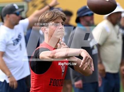 Thumbnail 2 in St. John Bosco vs. Palos Verdes (Battle At The Beach) photogallery.