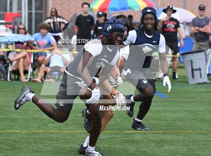 Thumbnail 3 in St. John Bosco vs. Palos Verdes (Battle At The Beach) photogallery.