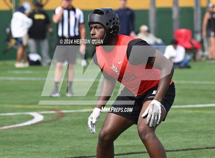 Thumbnail 2 in St. John Bosco vs. Palos Verdes (Battle At The Beach) photogallery.
