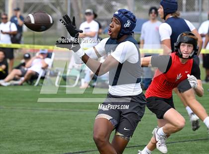 Thumbnail 2 in St. John Bosco vs. Palos Verdes (Battle At The Beach) photogallery.