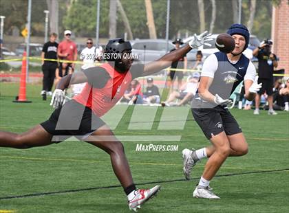 Thumbnail 3 in St. John Bosco vs. Palos Verdes (Battle At The Beach) photogallery.