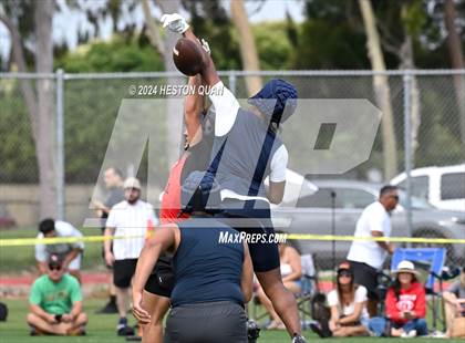 Thumbnail 3 in St. John Bosco vs. Palos Verdes (Battle At The Beach) photogallery.