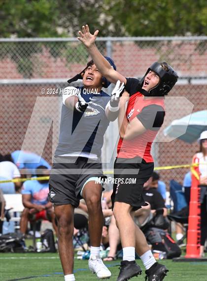 Thumbnail 3 in St. John Bosco vs. Palos Verdes (Battle At The Beach) photogallery.