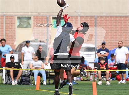 Thumbnail 3 in St. John Bosco vs. Palos Verdes (Battle At The Beach) photogallery.