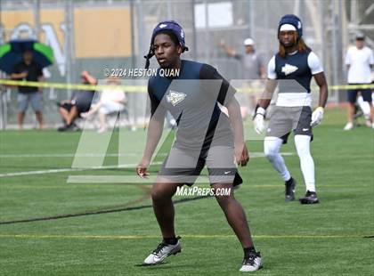 Thumbnail 3 in St. John Bosco vs. Palos Verdes (Battle At The Beach) photogallery.