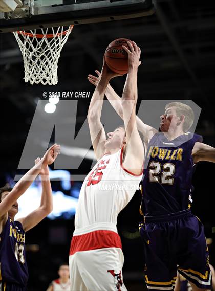 Thumbnail 1 in Fowler vs. Yuma (CHSAA Final 4) photogallery.