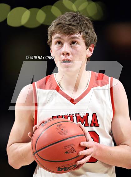 Thumbnail 3 in Fowler vs. Yuma (CHSAA Final 4) photogallery.