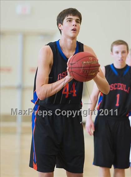 Thumbnail 1 in Osceola vs Canterbury (Park Holiday Tournament) photogallery.