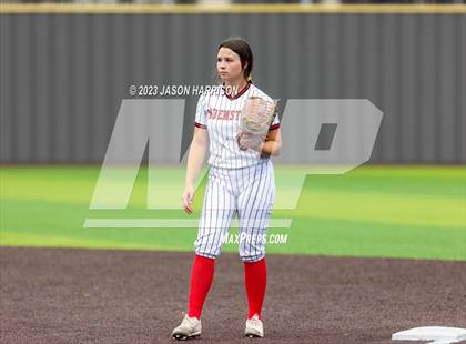 Thumbnail 2 in Trenton @ Muenster (UIL Softball 2A Region 2 Semifinal) photogallery.