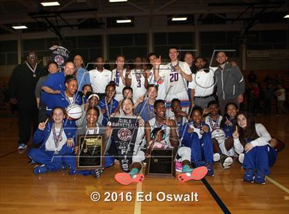 Thumbnail 1 in St. Joseph Notre Dame vs. University (CIF NCS D5 Final) photogallery.
