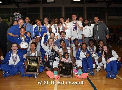 Thumbnail 3 in St. Joseph Notre Dame vs. University (CIF NCS D5 Final) photogallery.