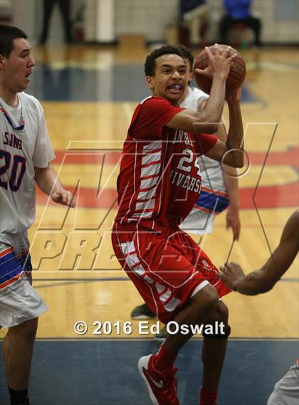 Thumbnail 3 in St. Joseph Notre Dame vs. University (CIF NCS D5 Final) photogallery.