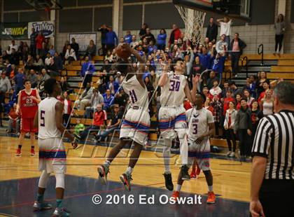 Thumbnail 2 in St. Joseph Notre Dame vs. University (CIF NCS D5 Final) photogallery.