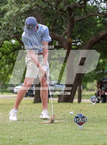 Thumbnail 2 in UIL 5A Boys Golf Finals photogallery.