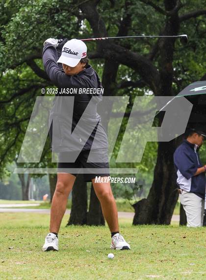 Thumbnail 2 in UIL 5A Boys Golf Finals photogallery.