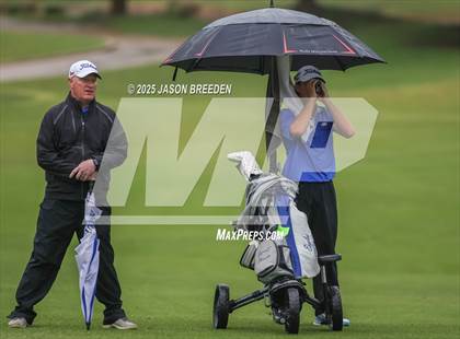 Thumbnail 1 in UIL 5A Boys Golf Finals photogallery.