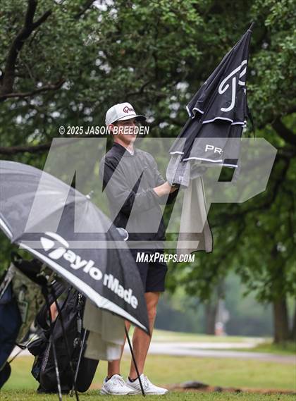 Thumbnail 3 in UIL 5A Boys Golf Finals photogallery.