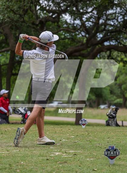 Thumbnail 2 in UIL 5A Boys Golf Finals photogallery.