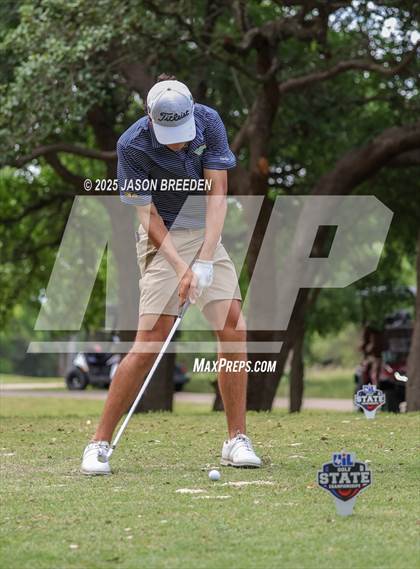 Thumbnail 2 in UIL 5A Boys Golf Finals photogallery.
