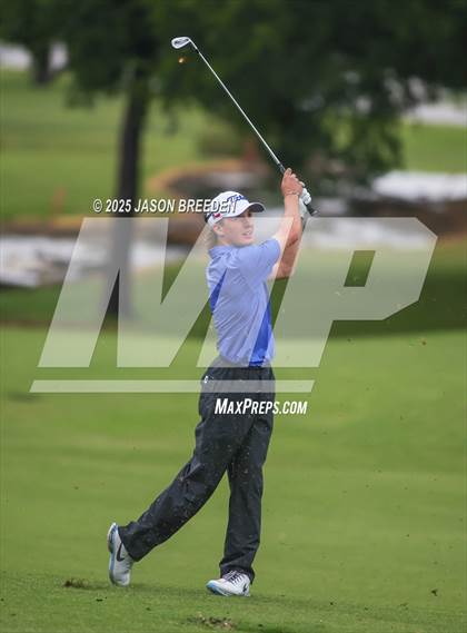 Thumbnail 2 in UIL 5A Boys Golf Finals photogallery.