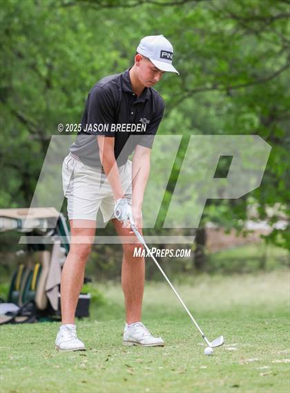 Thumbnail 1 in UIL 5A Boys Golf Finals photogallery.