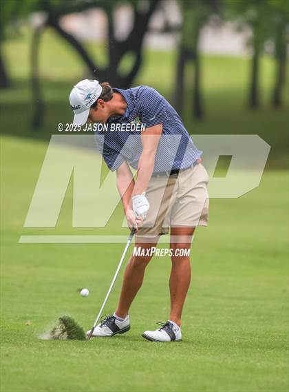 Thumbnail 3 in UIL 5A Boys Golf Finals photogallery.
